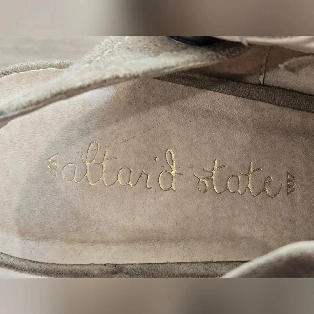 Altar'd State tan sandal heels